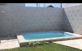 Casa com piscina, wi-fi, ar condicionado, 3 quartos, até 10 pessoas, Cabo Frio